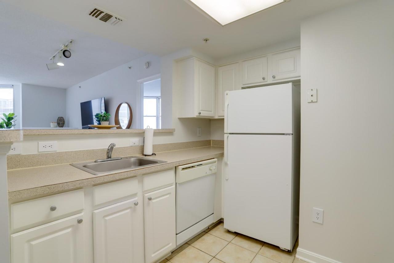 Elegant And Charming Condo At Ballston With Pool Arlington Exterior foto